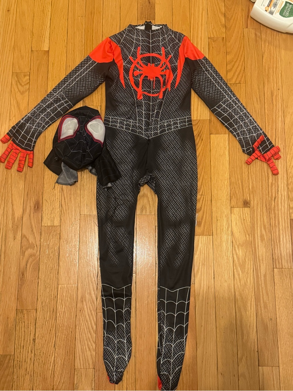 Kids Spiderman Costume size 8/10